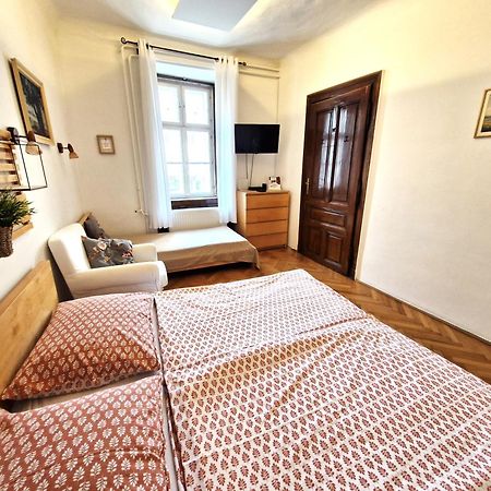 Varkeruelet Apartman Ödenburg Exterior foto